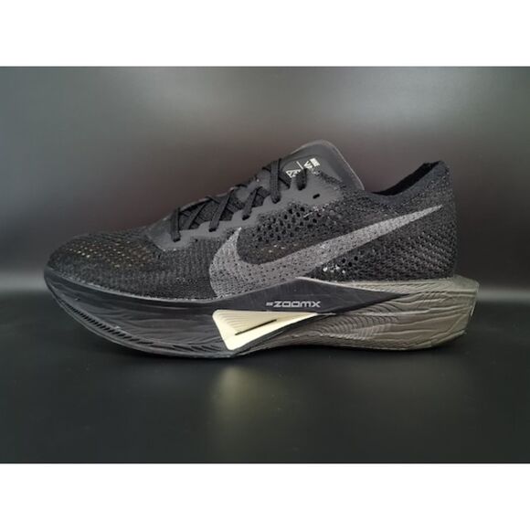 Nike ZoomX Vaporfly 3. Black Olive Aura Metallic Medium Ash. SIZE 8. HV6351-001 main image 4